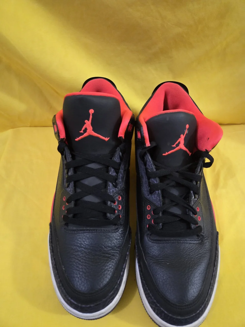 Air Jordan 3 Crimson Worn/ Not Original Box